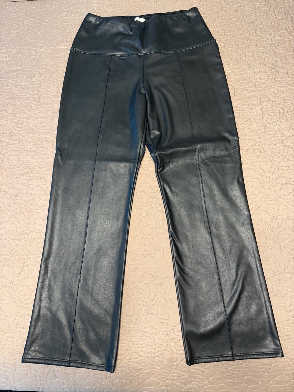 Joie Black Large Faux Leather Straight-Leg Pants 1027